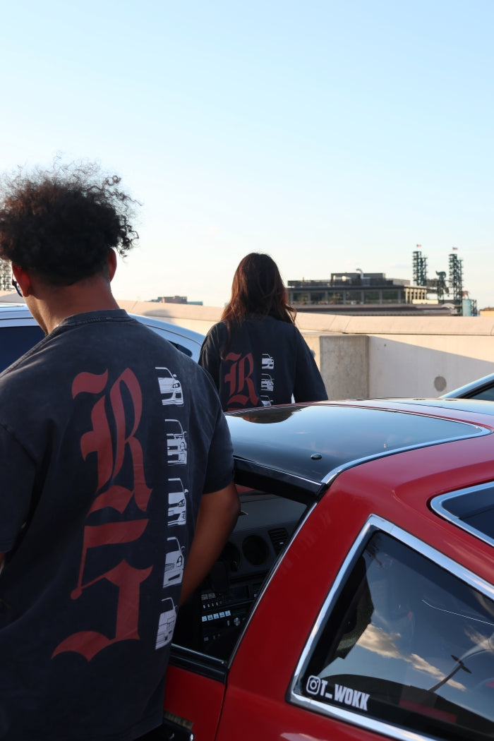 Rolling 5 Cars Deep (Oversized T-Shirt)
